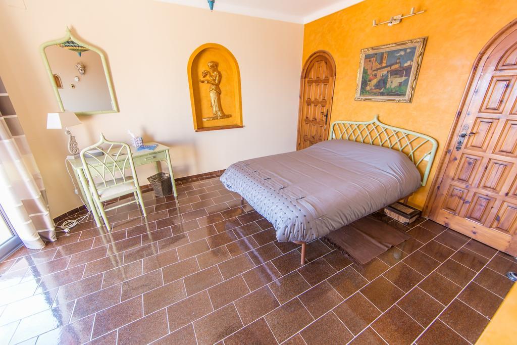 Villa Escapade โรเซส ภายนอก รูปภาพ